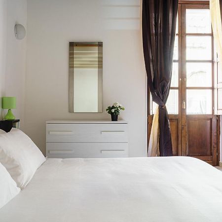 Sunplace Marina Cagliari Luaran gambar