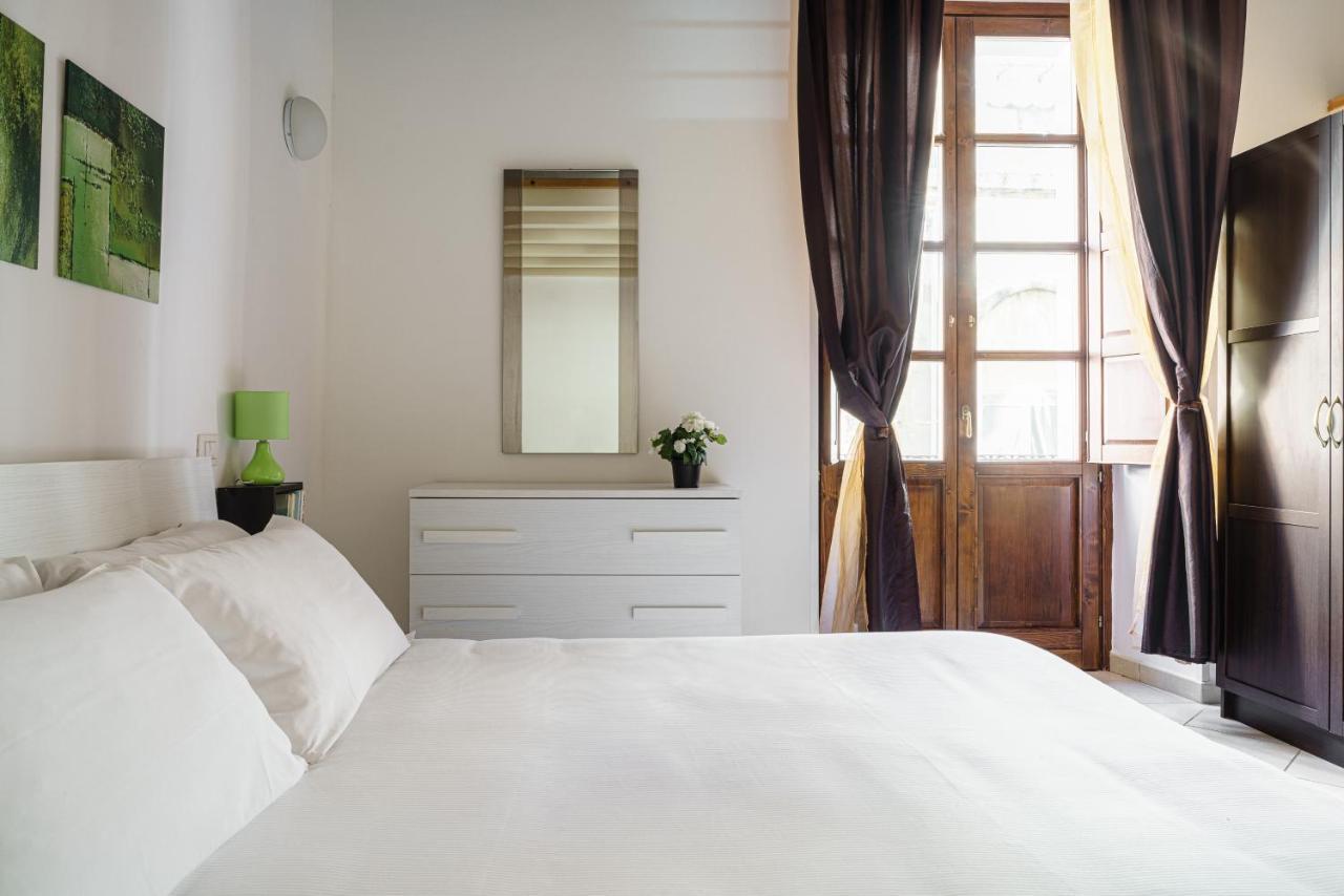 Sunplace Marina Cagliari Luaran gambar